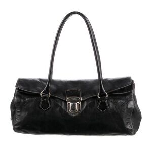 PRADA Soft Calf Easy Shoulder Bag Black
